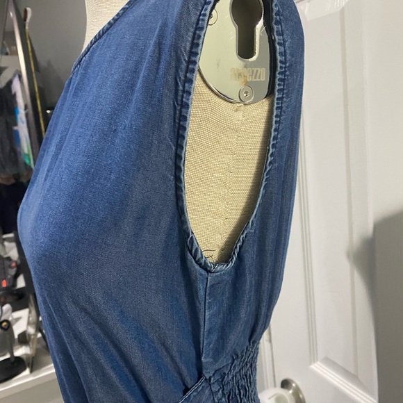 Zara Smocked Waist Maxi Sleeveless Tie Waist Chambray Denim Blue Dress Small - Picture 8 of 10
